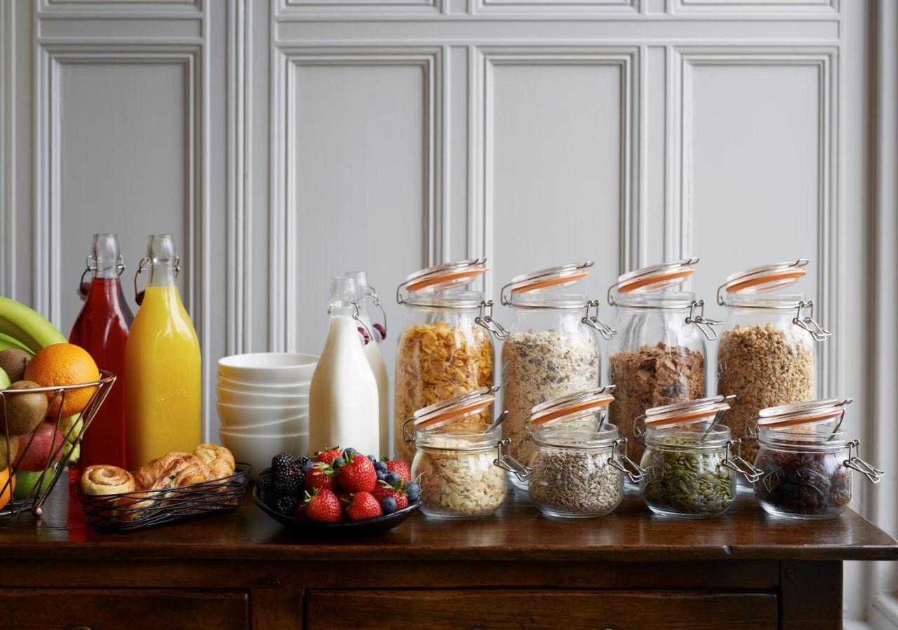 The Roseate Edinburgh - Small Luxury Hotels Of The World Dış mekan fotoğraf A selection of breakfast cereals